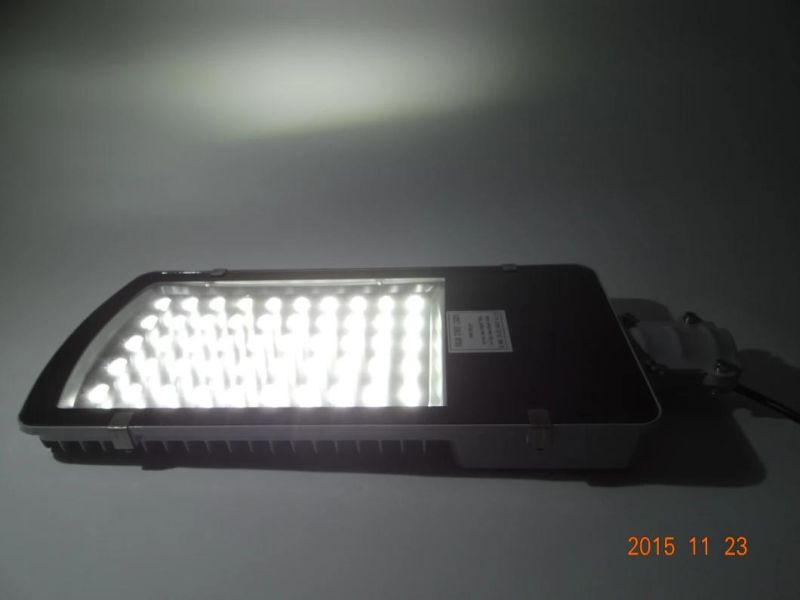 30W IP65 Outdoor LED Street Light