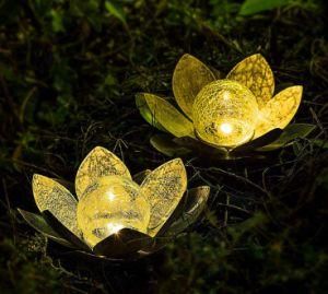 Amazon Hot-Sale Solar Iron Outdoor Garden Lamp Simulation Lotus Crackle Lawn Light