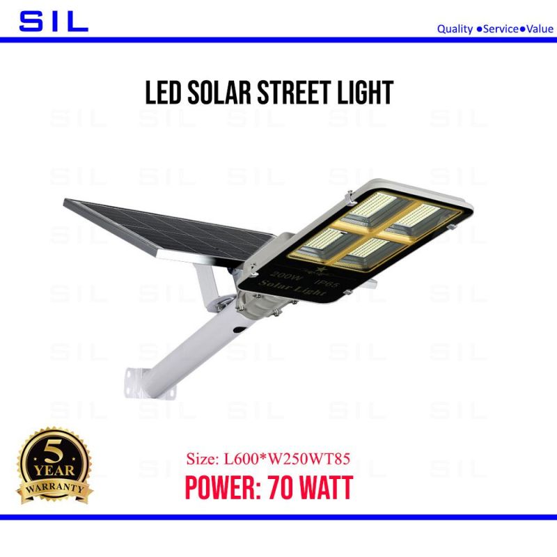 High Brightness Outdoor Lighting Solar Powered Street Lights 70watt Solar LED Street Light 30W 50W 70W 100W Solar Street Lighting