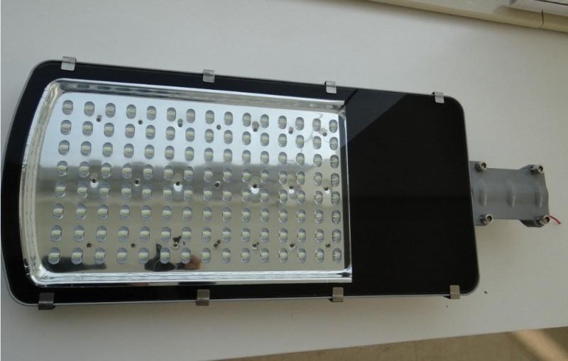 Aluminum Outdoor IP65 24W-210W LED Street Light
