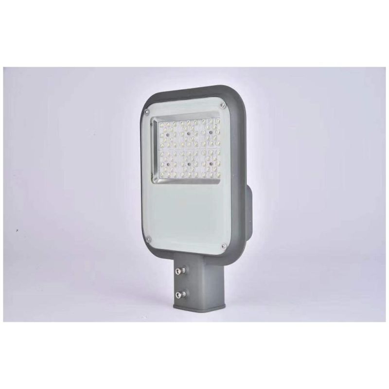 Outdoor High Lumen 120lm/W 5years Warranty Ce RoHS Certified IP65 150W LED Street Light