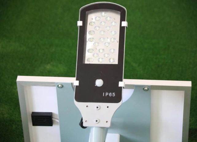 Green Energy IP65 24W LED Solar Garden Light/Street Light/Courtyard Light
