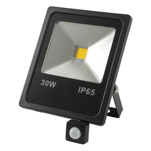 Warm White (3000K) Aluminum Waterproof LED Flood Light with Sensor 30W 100lm/W IP65