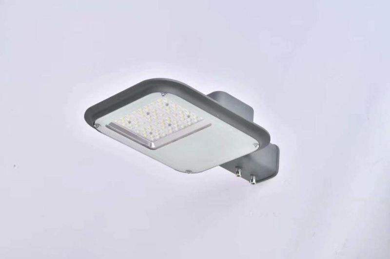 Outdoor High Lumen 120lm/W 3years Warranty Ce RoHS Certified IP65 150W LED Street Light