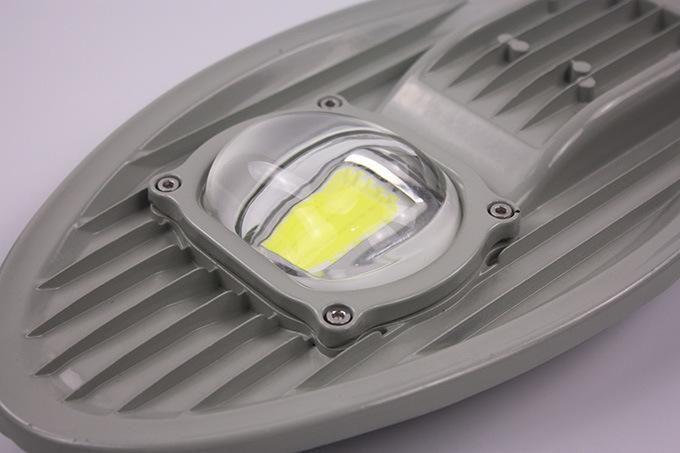 China COB Aluminium Housing 30W LED Street Light (SLRS23 30W)