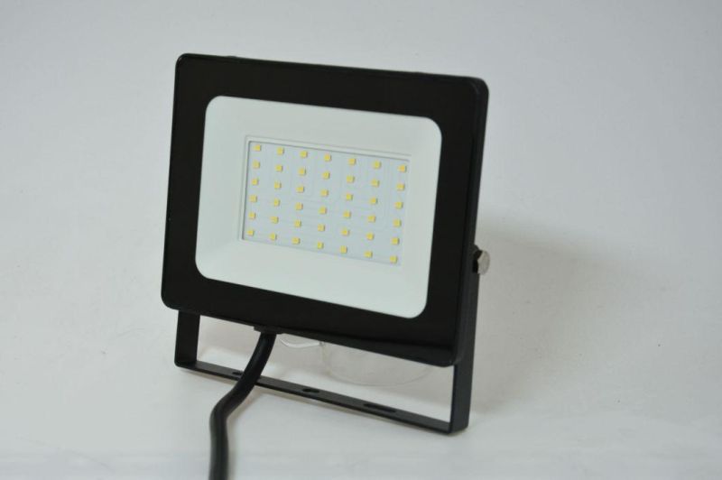 2021 New ERP Energy Saving Lamp LED Flood Light Waterproof IP65 Outdoor Industrial Garden Lighting LED Floodlight with 5years Warranty 30W