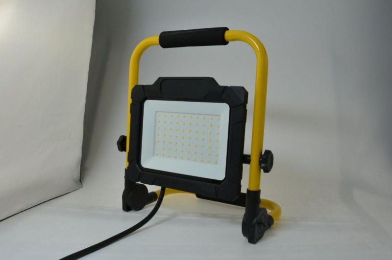 Chinese Floodlight Manufacturer LED Floodlight 50W Portable Rechargeable Cordless LED Work Light Floodlight IP65 Waterproof Emergency Flood Light with Foldable