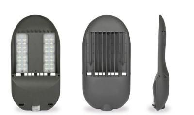 30W 60W 100W 150W 200W LED Cobra Head Solar Street Light for Road High Way