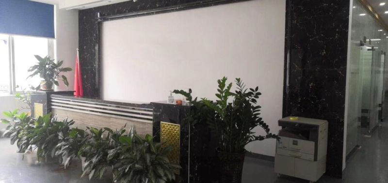 High Brightness Outdoor Waterproof Stadium Tuya Smart Floodlight 100W Solar LED Flood Light