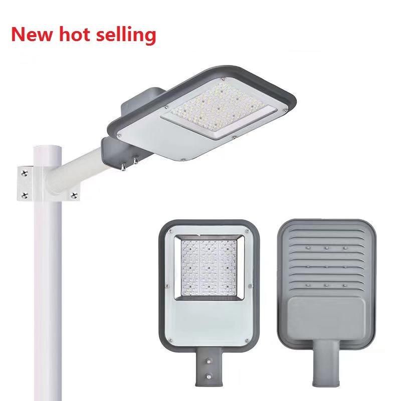 Outdoor High Lumen 120lm/W 3years Warranty Ce RoHS Certified IP65 100W LED Street Light