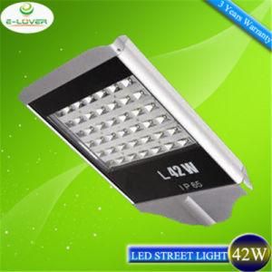 CE RoHS Epistar/Bridgelux 3 Years Warranty 42W LED Street Lamp