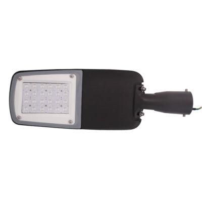 TUV ENEC Ce RoHS CB Approved IP66 Ik10 Outdoor Solar LED Street Light with 7 Years Warranty