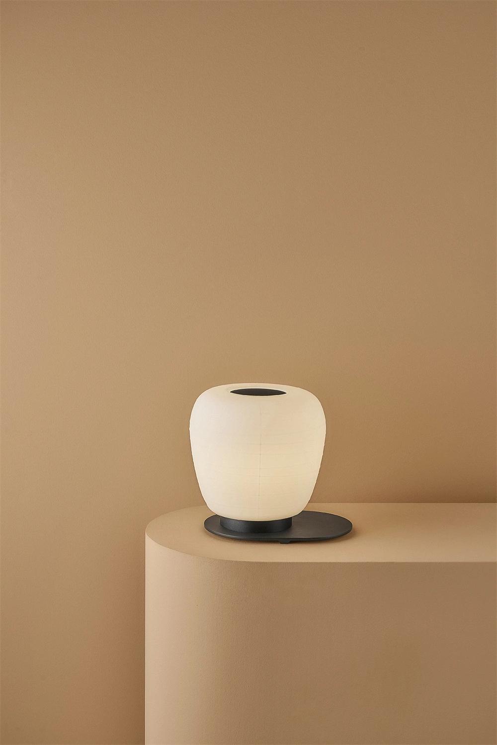 Misko T Modern Home Restaurant Hotel Bedside Table Desk Lamp with LED Light