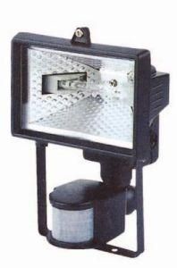 St-150 Factory 150W-1500W Halogen Lawn Lamp with Position Sensor