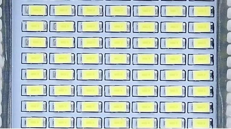IP65 High Brightness Working Time Movable Light 100W LED Flood Light