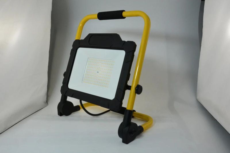 Portable Rechargeable Cordless LED Work Light Floodlight 100W IP65 Waterproof Emergency Flood Light with Stand Foldable Support LED Floodlight