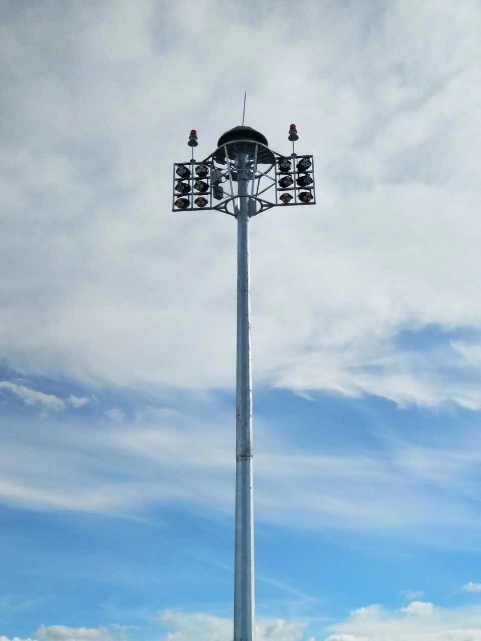 Best Prices Steel High Mast Lighting with System Motor Detachable Lighting Pole