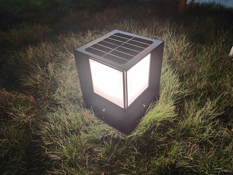 Wholesale LED Solar Light Square Style Garden Gate Lighting Outdoor Solar Pillar Light with LED Light