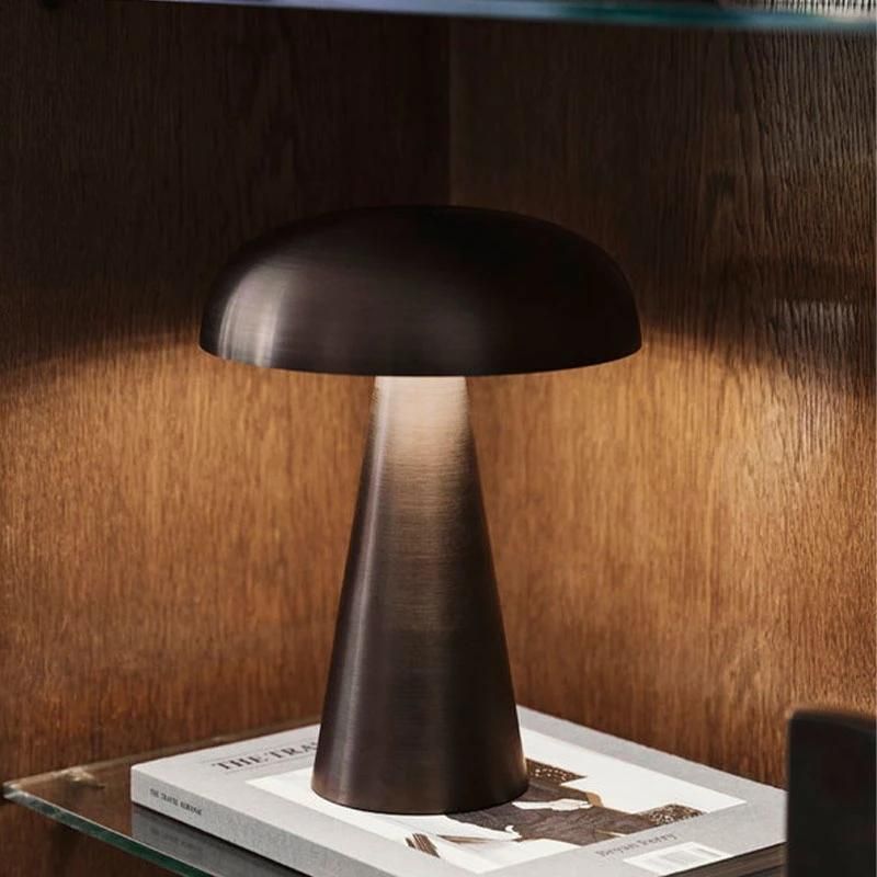 2022 Nordic Modern Cordless Black Night Light Rechargeable Battery Touch Dimmer Table Lamps for Restaurant