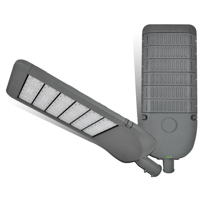 Outdoor High Quality Waterproof IP65 Wind Solar Hybrid LED Street Light