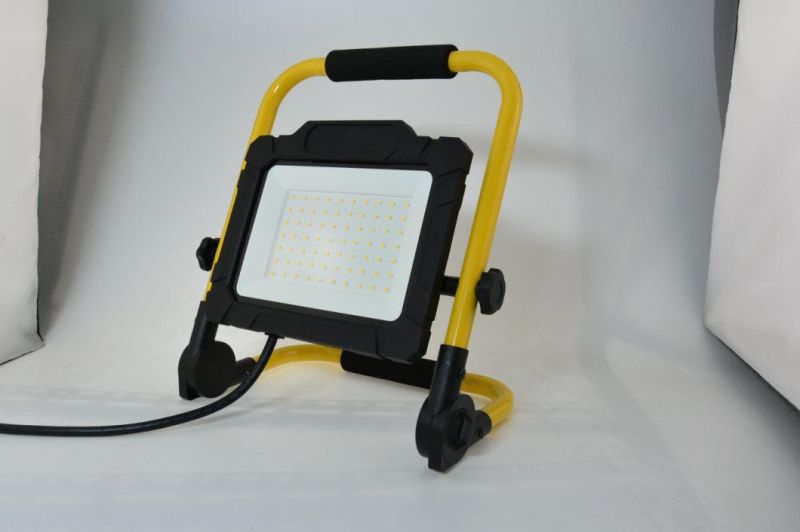 Chinese Floodlight Manufacturer LED Floodlight 50W Portable Rechargeable Cordless LED Work Light Floodlight IP65 Waterproof Emergency Flood Light with Foldable