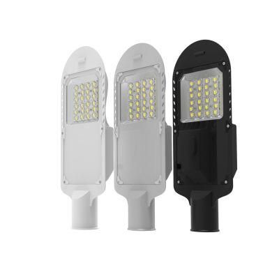 Tempered Glass &amp; Lens Garden Lighting Dimension 491*190*82mm 50W LED Parking Lot Lights