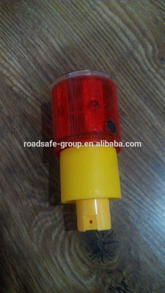 Solar LED Revolving Warning Light Traffic Light / Cone Light