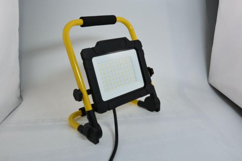 Chinese Floodlight Manufacturer LED Floodlight 50W Portable Rechargeable Cordless LED Work Light Floodlight IP65 Waterproof Emergency Flood Light with Foldable