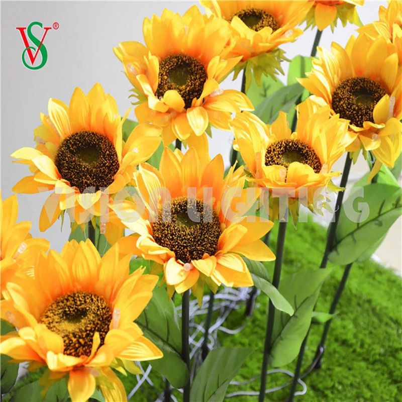 Garden Use IP44 Christmas Decoration LED Sun Flower Light