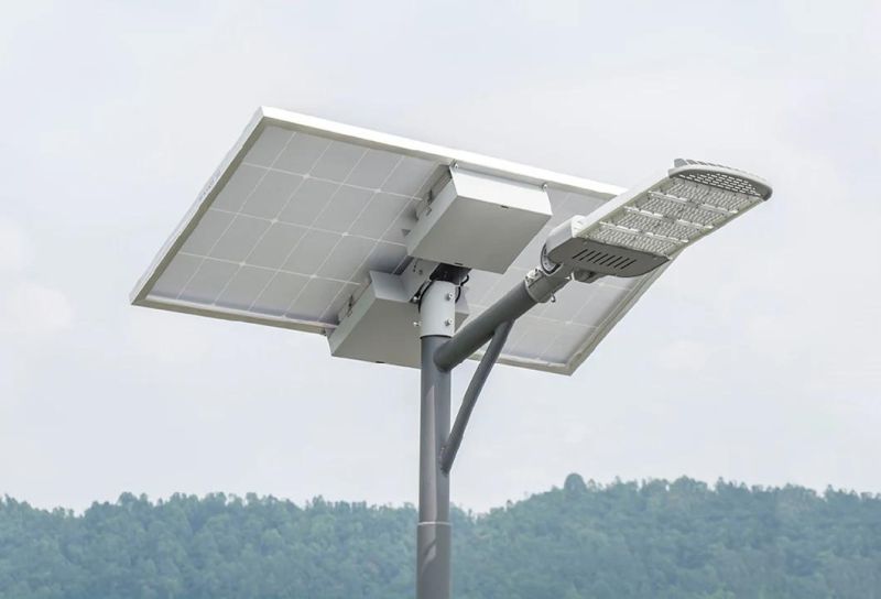 2021 Hot Sale China Factory Separated Design Waterproof 100W 200W 300W SMD Separated LED Solar Street Light Price List with Pole for Garden and Theme Park