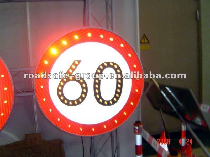 Aluminum Highway Factory Solar LED Road Reflective Traffic Safety Signs