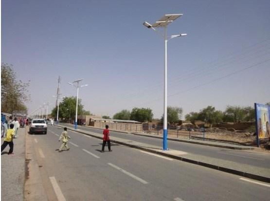 Outdoor Lights 6m 30W Low Price Battery Backup LED Street Solar Lights