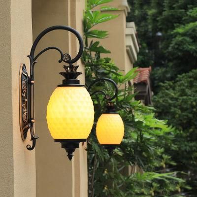 Outdoor Waterproof Wall Lamp Personality Pineapple Garden Balcony Exterior Wall Lamp (WH-HR-86)