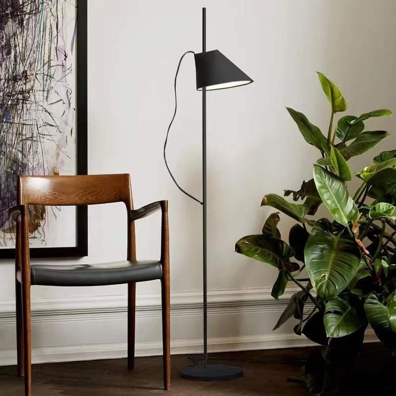 2022 Dimmer Black Triangle Desk Lamps Bed Side Table Lamp Cordless with Touch Brightness Dimming
