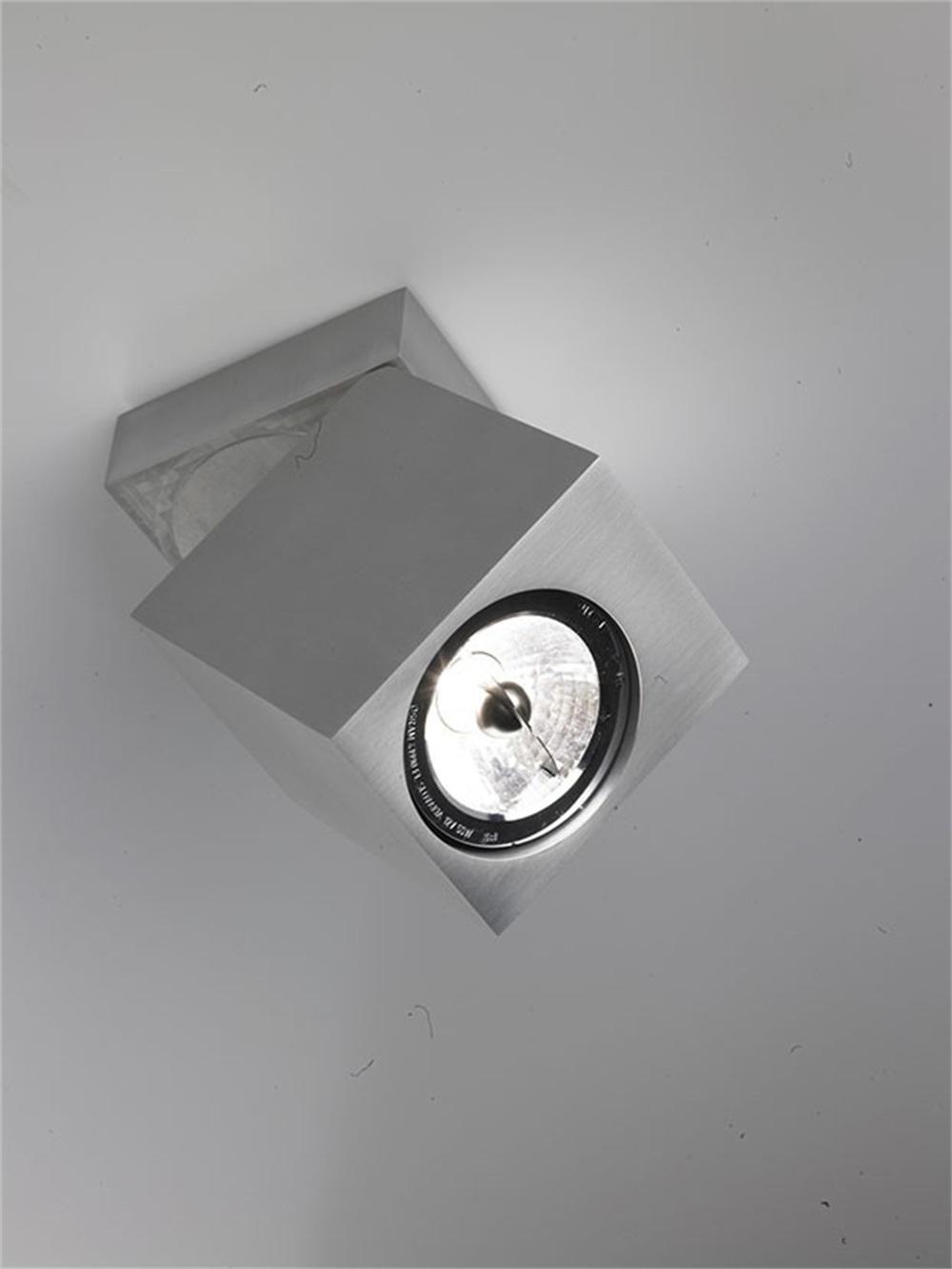Orientable Ultra Thin Design Showroom Light Surface Mounted LED Downlight